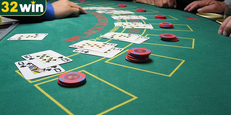 kinh-nghiem-khi-choi-game-blackjack-thang-lon-tai-32win